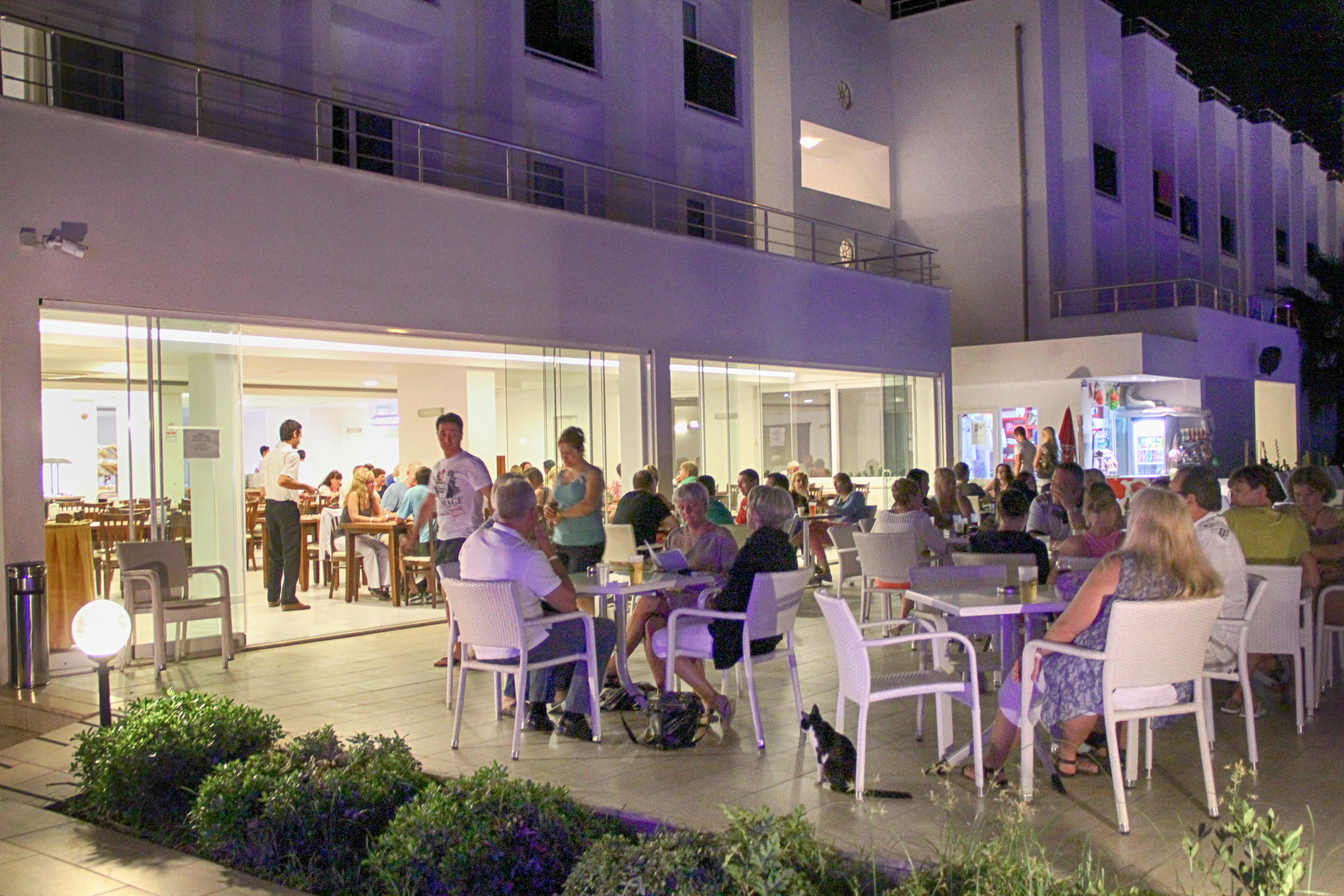 Club Shark Hotel Gümbet Exterior foto