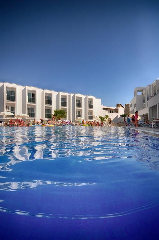 Club Shark Hotel Gümbet Exterior foto