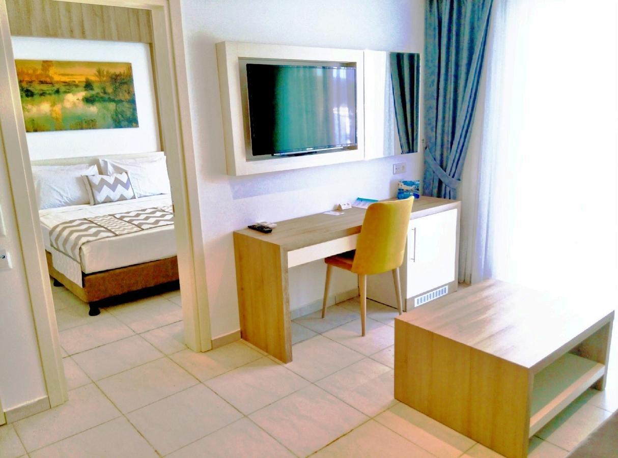 Club Shark Hotel Gümbet Quarto foto